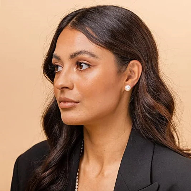 The Daily Luxe Pearl