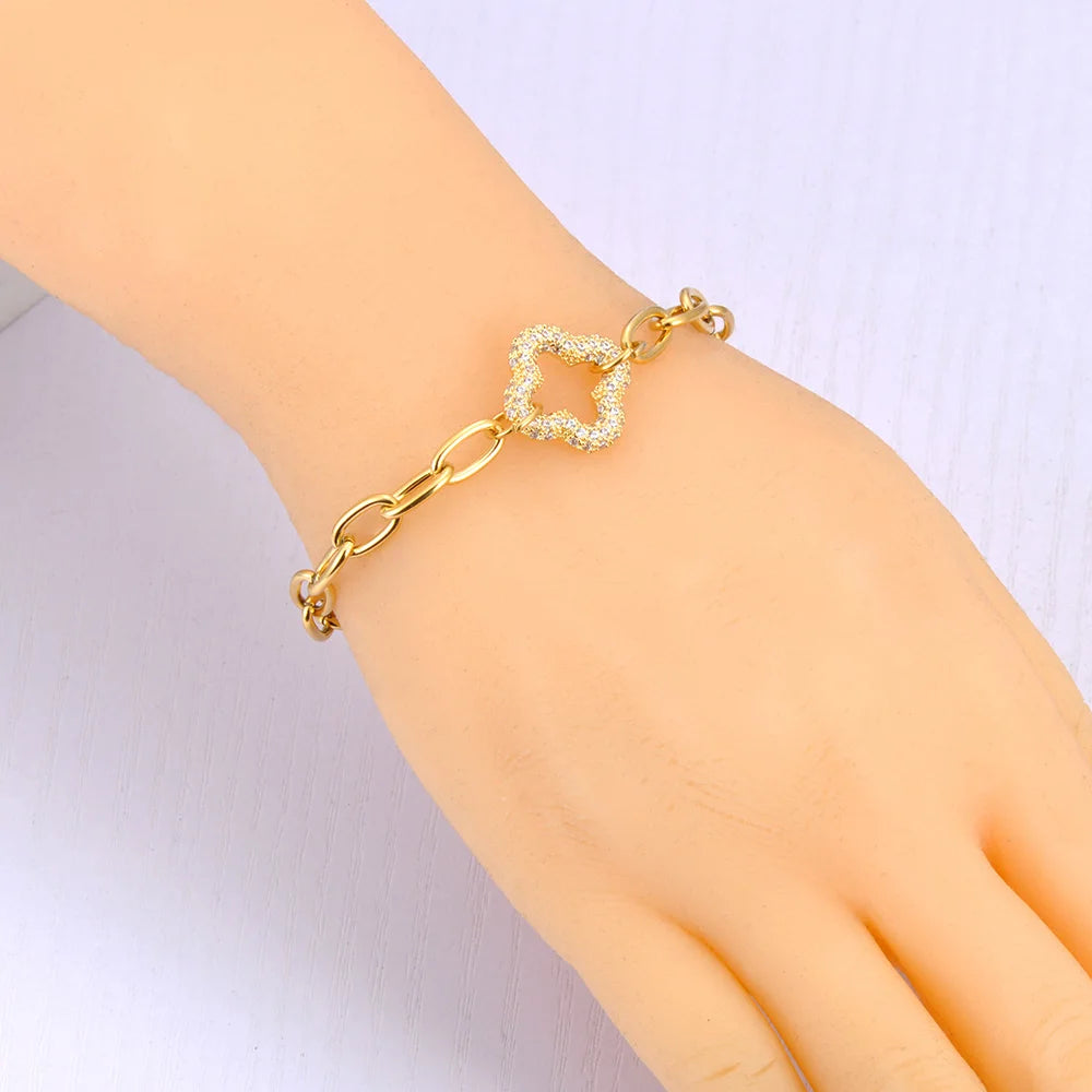 The "Kensington" Heart Chain